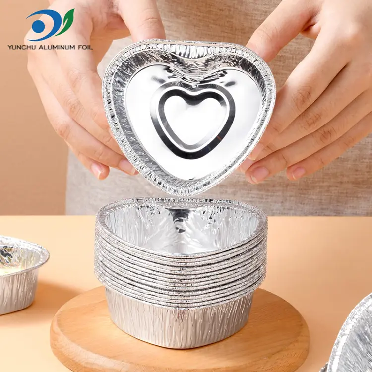 Couchers à gâteau en forme de cœur Récipients en aluminium argent en aluminium