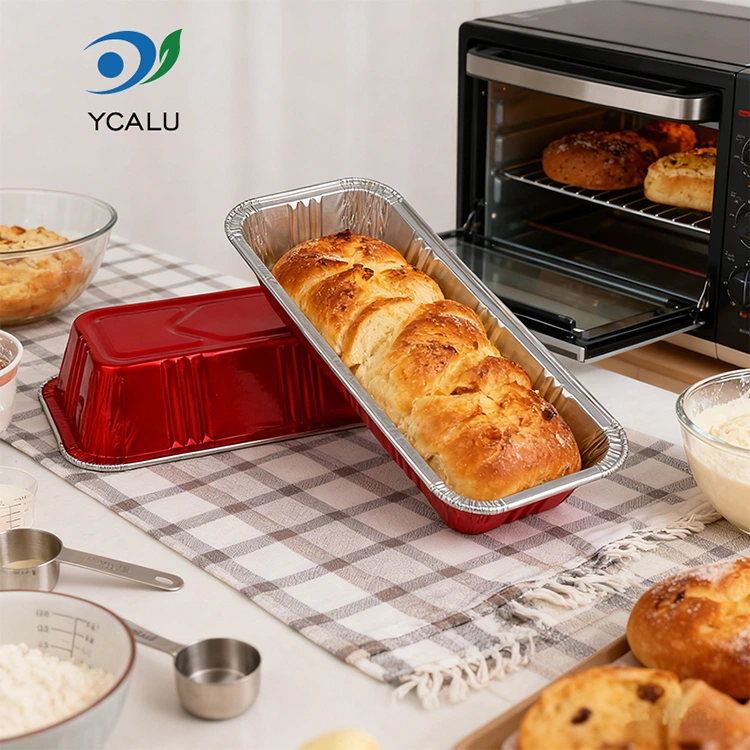 Conteneurs argentés rectangulaires rouges de papier d'aluminium de restauration de boulangerie